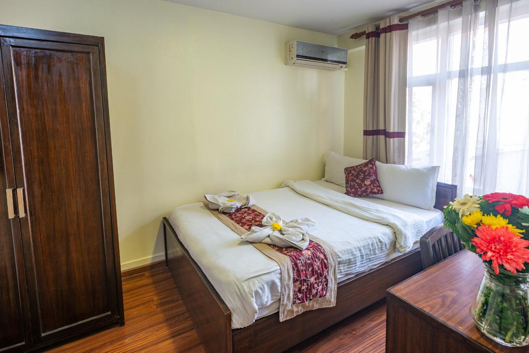 Hotel Yambu Κατμαντού Εξωτερικό φωτογραφία