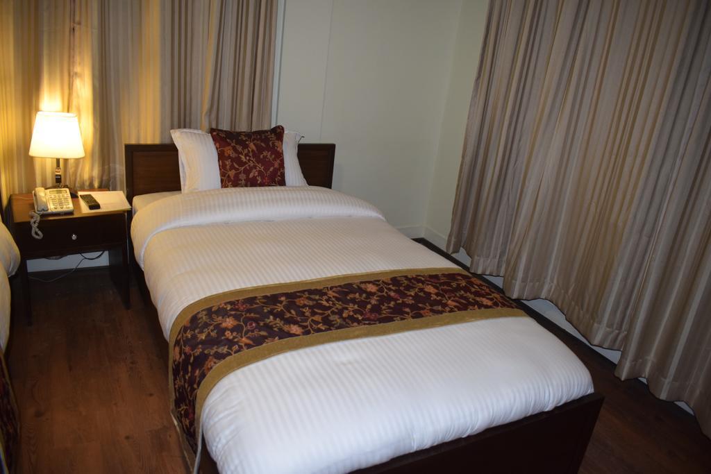Hotel Yambu Κατμαντού Εξωτερικό φωτογραφία